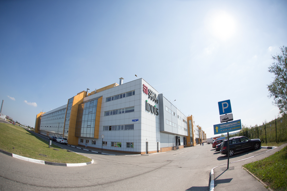 СКЛ Групп - крупнейший в России разработчик, производитель и дистрибьютор на рынке сантехники и товаров для дома.